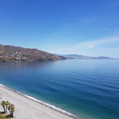 Atico En Almunecar. Primera Linea De Playa Con Vistas Espectaculares 外观 照片